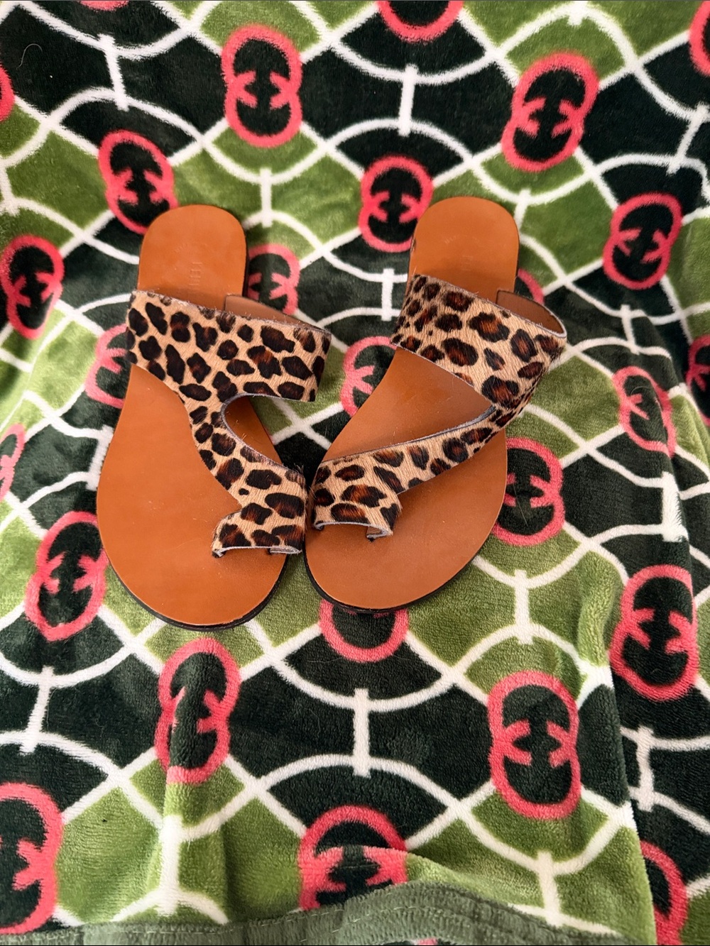 Kenneth Cole Leopard Print Leather Slide Sandals - Brown/Tan